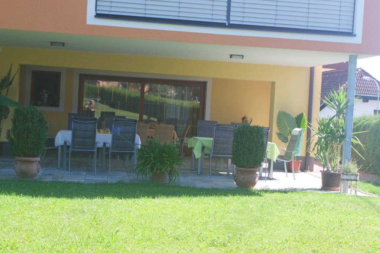 Pension Seerose Drobollach am Faakersee Dış mekan fotoğraf